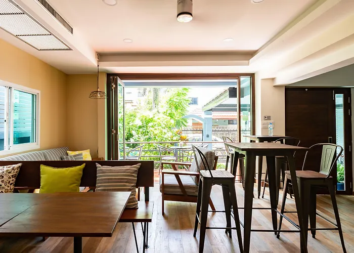 Hotel Maneeya Park Bangkok
