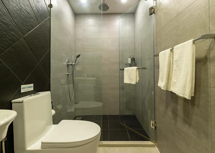 Hotel Maneeya Park